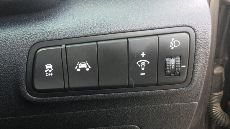 Hyundai Tucson 1.6 GDi Blue Drive SE Nav 5dr 2WD Petrol Estate